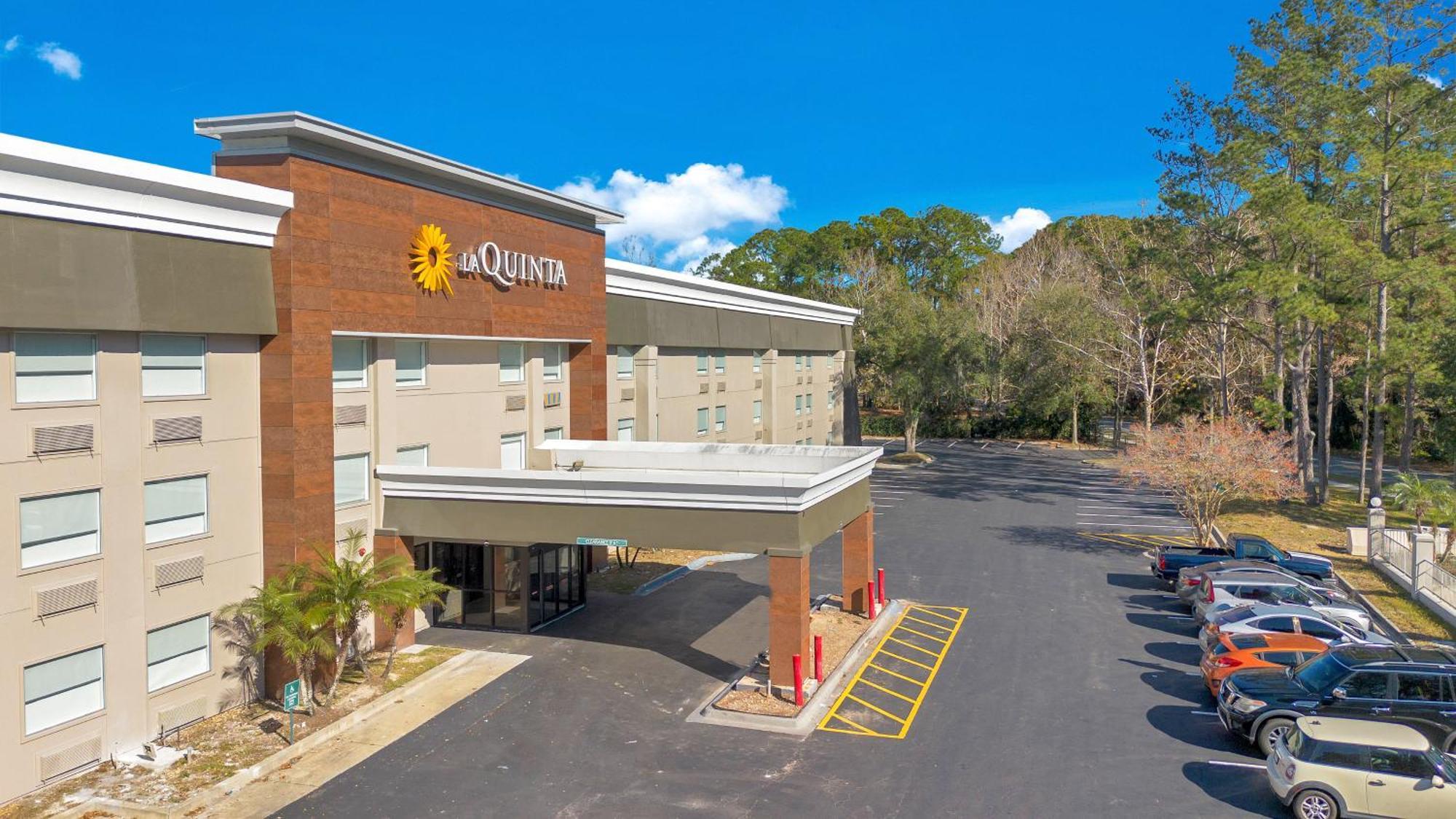 La Quinta Inn & Suites By Wyndham Jacksonville Mandarin Esterno foto