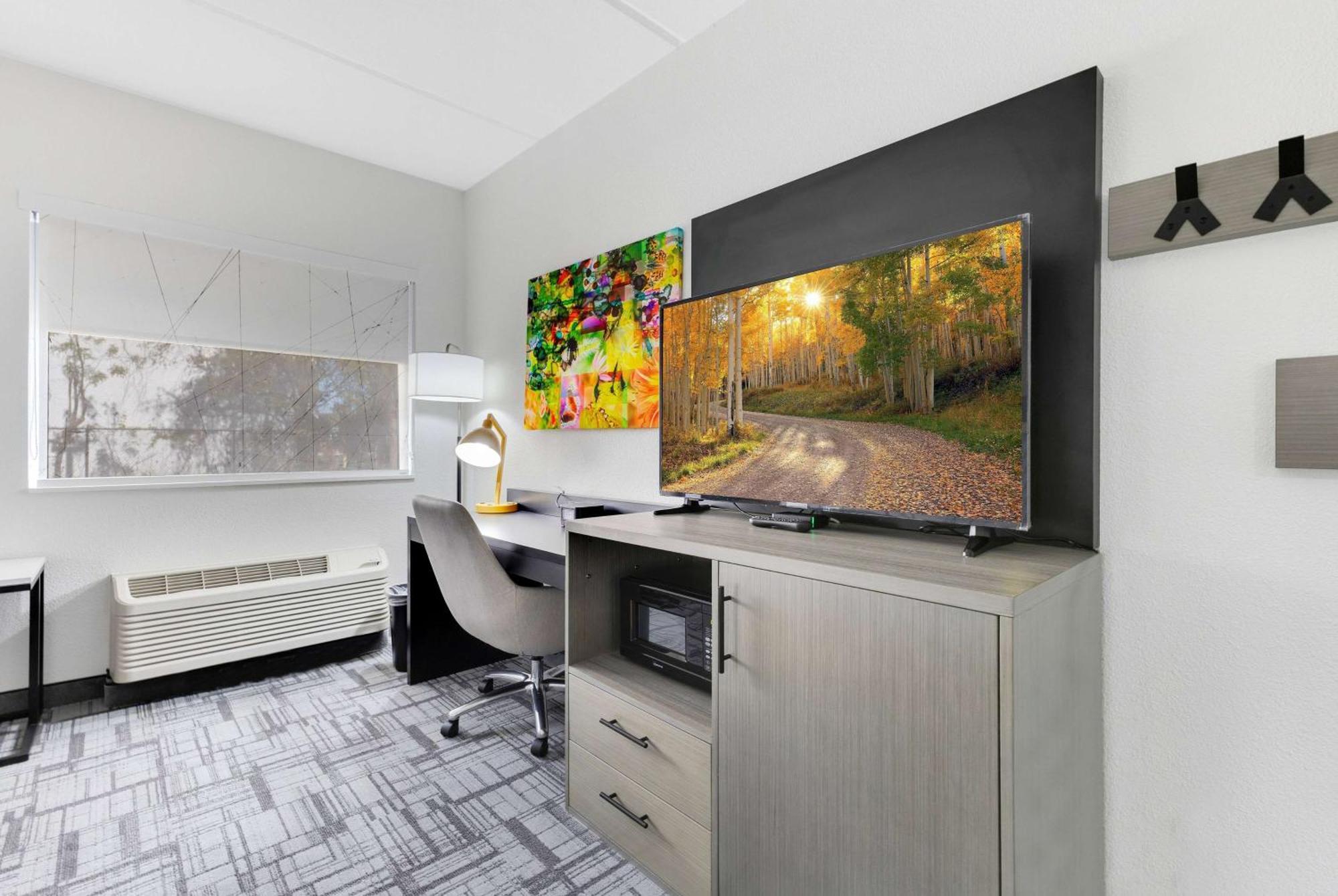 La Quinta Inn & Suites By Wyndham Jacksonville Mandarin Esterno foto