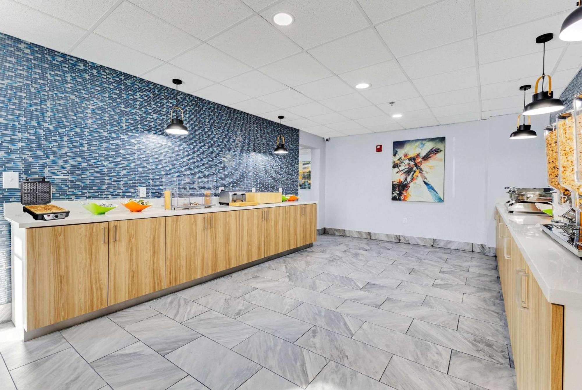 La Quinta Inn & Suites By Wyndham Jacksonville Mandarin Esterno foto